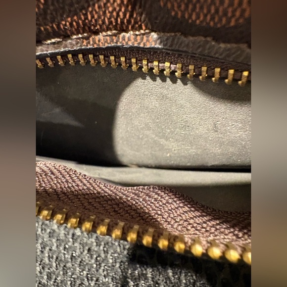 Classic Coach Signature Canvas Corner Zip Wristlet Brown/ Black - Picture 10 of 12